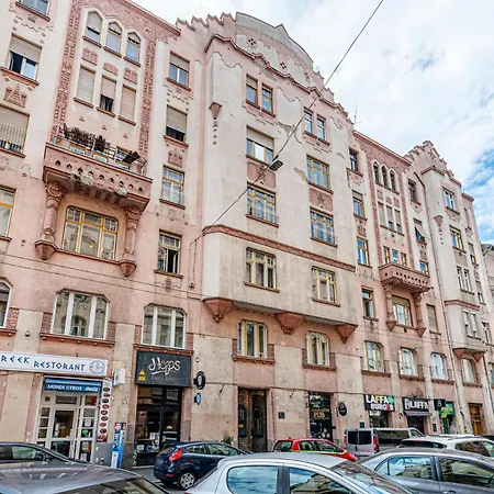 Karavan Courtyard Escape Ac, Smart Tv, Location 公寓