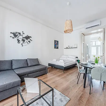 Karavan Courtyard Escape Ac, Smart Tv, Location Βουδαπέστη