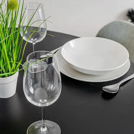 Karavan Courtyard Escape Ac, Smart Tv, Location * 布达佩斯